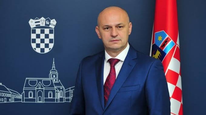 MISLAV KOLAKUSIC MEP: ”IF COUNTRIES HAND OVER AUTHORITY OVER PUBLIC HEALTH TO THE WHO.." - Fringe News